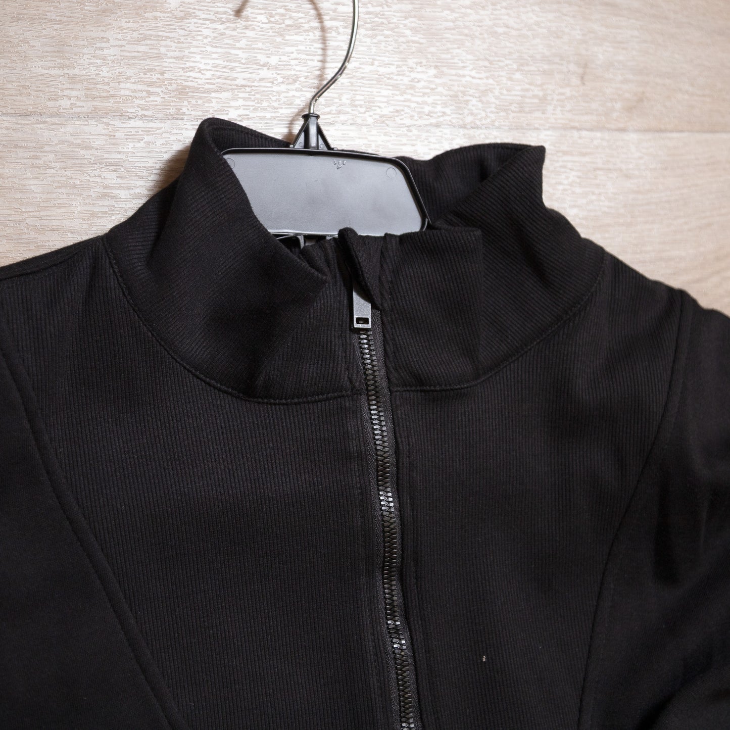 Plus Mineral-Washed French Terry V-Neck Pullover – Rae Mode
