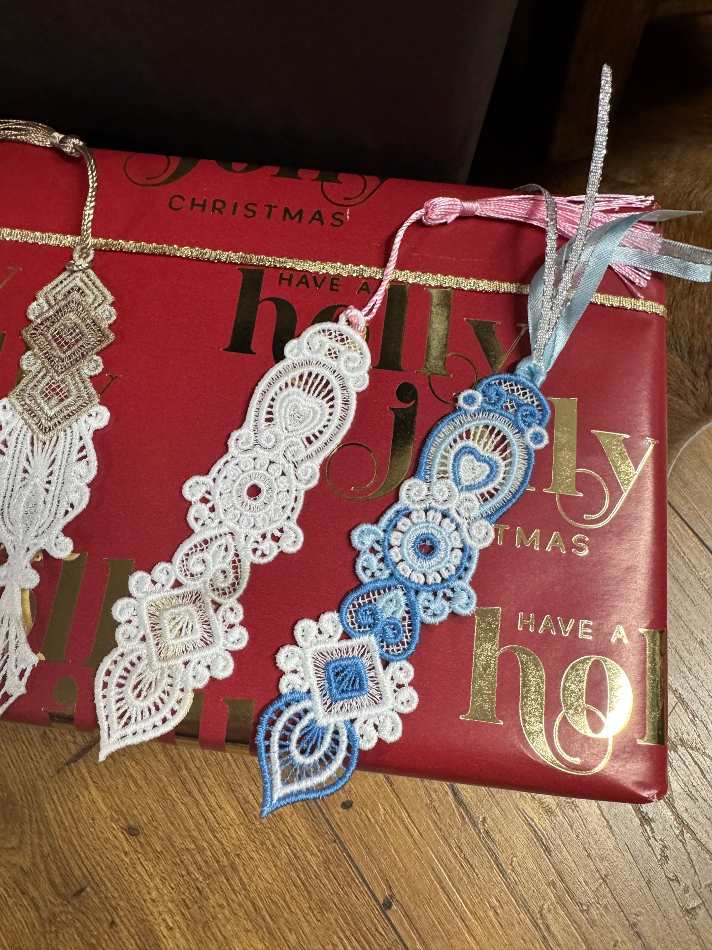Freestanding Lace Ornaments — Multi-Use Holiday Magic