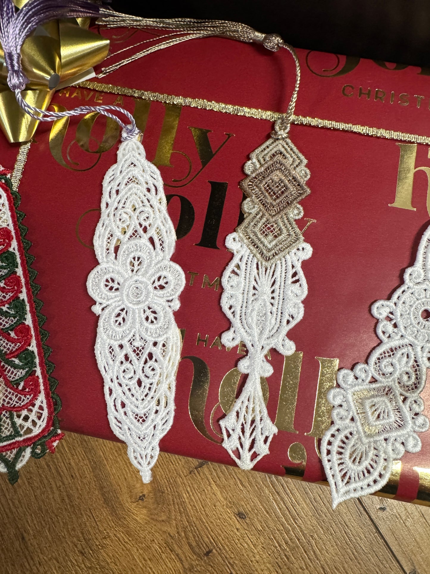 Freestanding Lace Ornaments — Multi-Use Holiday Magic