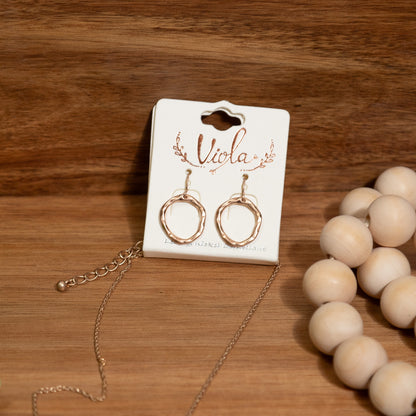 Golden Hoop Necklace & Earring Set – Minimalist Chic