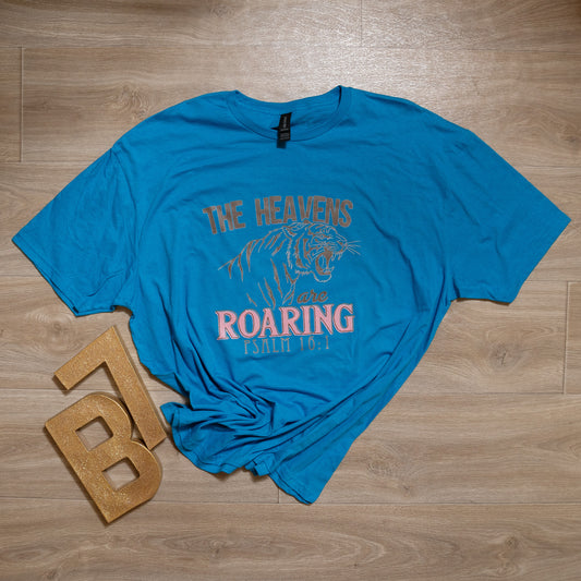 The Heavens Are Roaring Graphic Tee – Psalm 16:1 Christian Faith Shirt