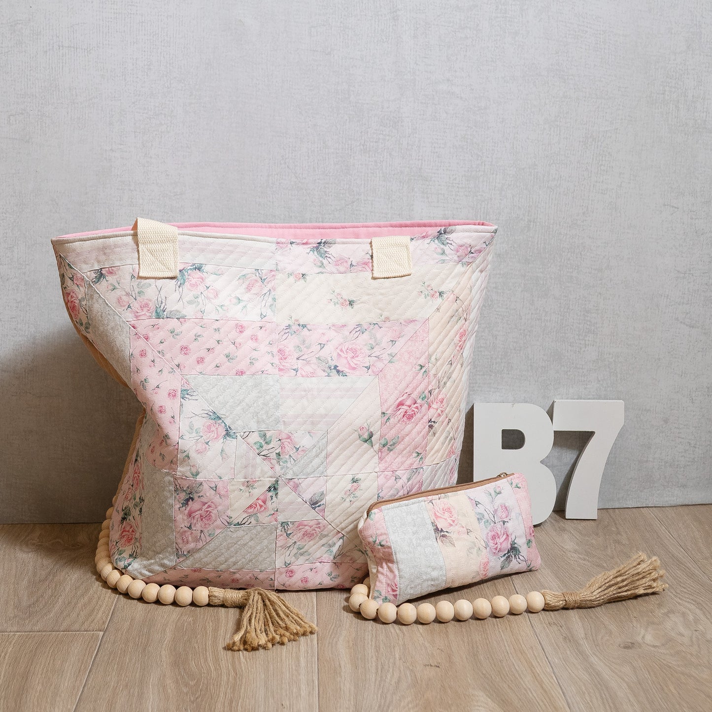 Floral Front & Camel Back Quilted Tote Bag – B7 Boutique Everyday Carryall