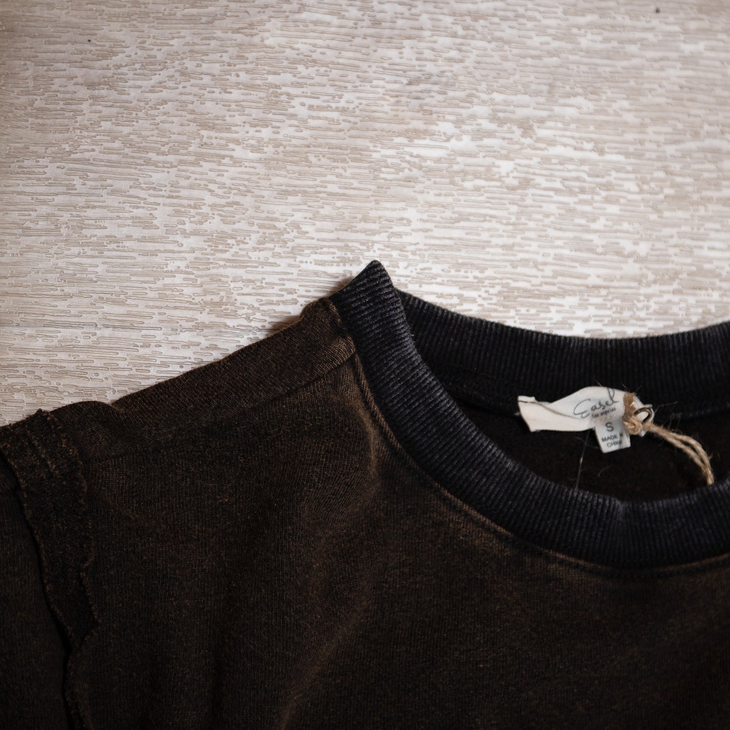 Love Patch Washed Terry Pullover – Relaxed Fit Boutique Sweatshirt