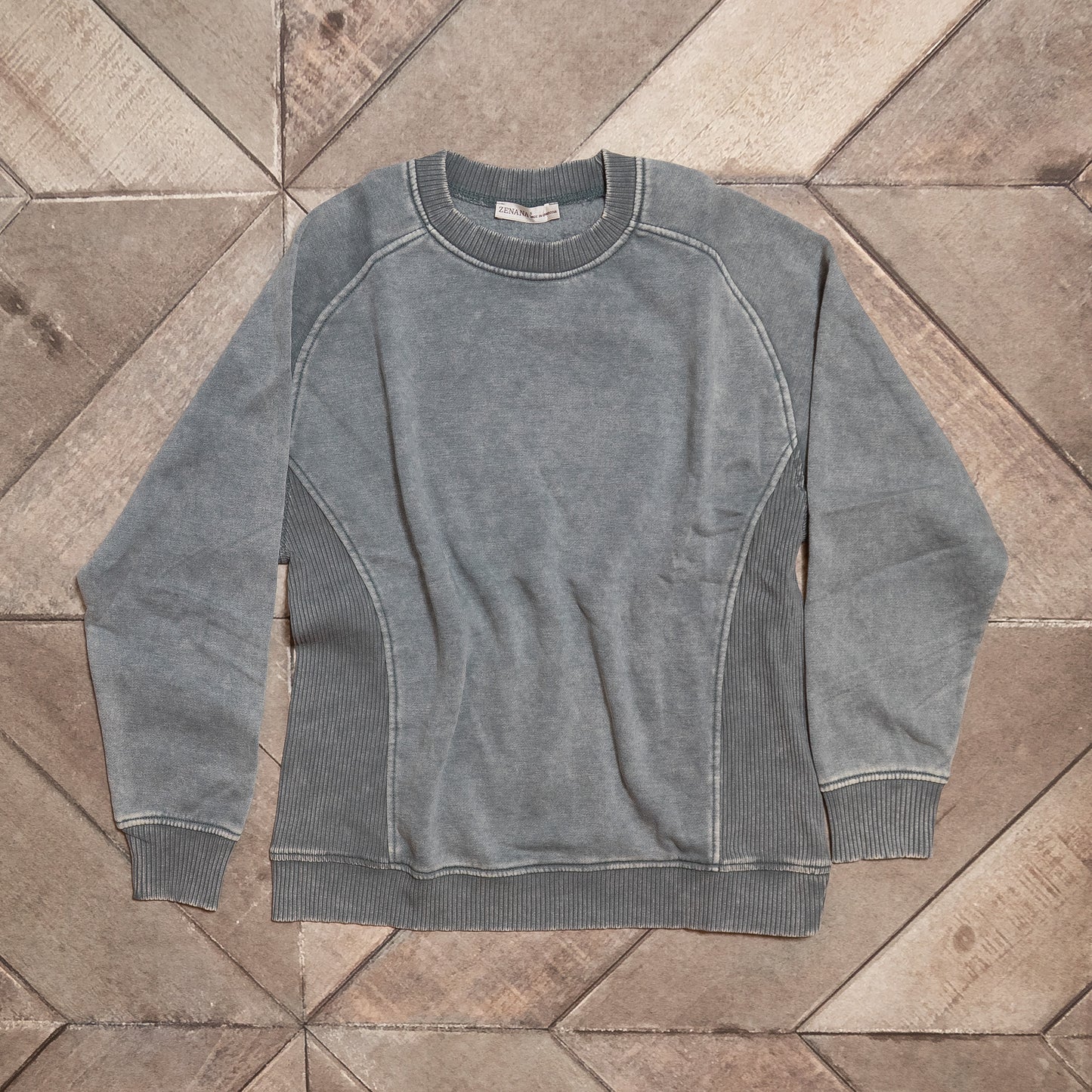 Acid Wash Fleece Sweatshirt with Side Rib – Vintage Vibe Cozy Pullover
