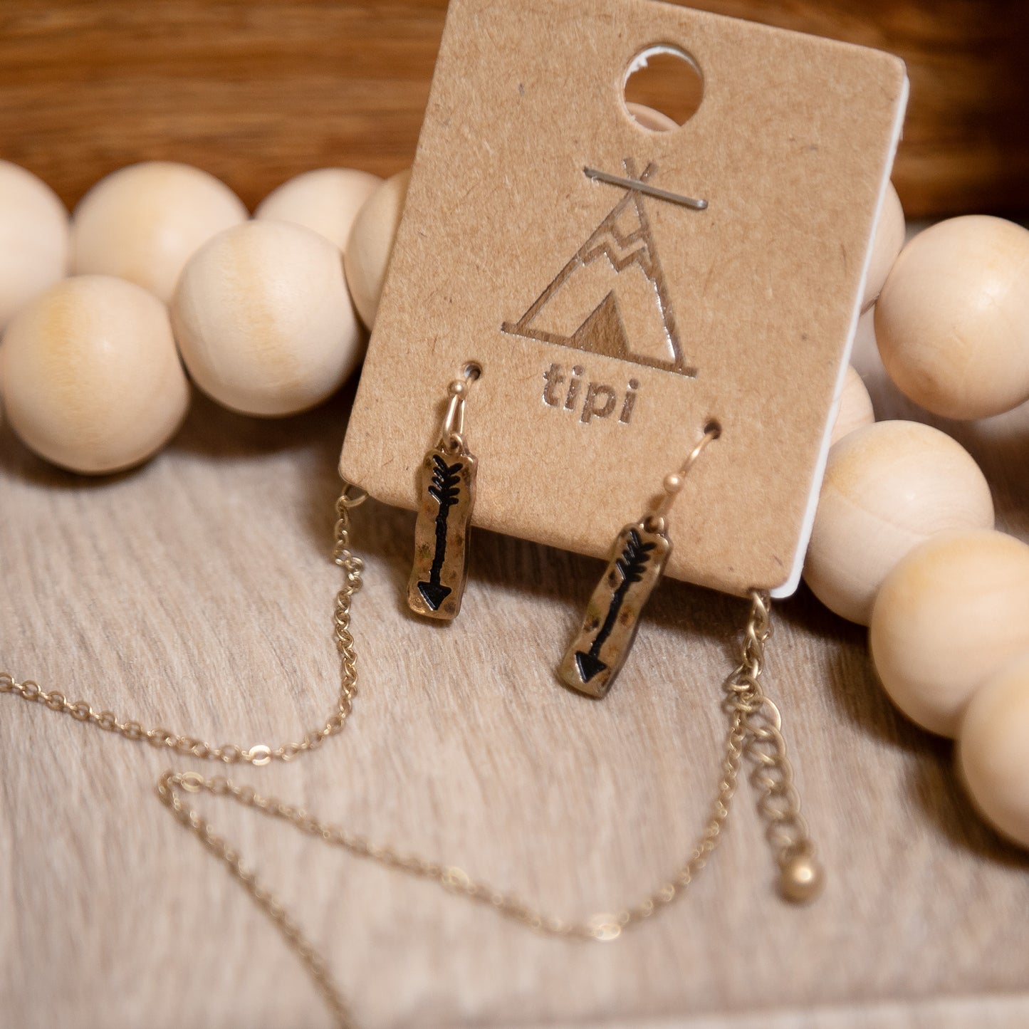 Wander Free Turquoise Arrow Necklace & Earring Set