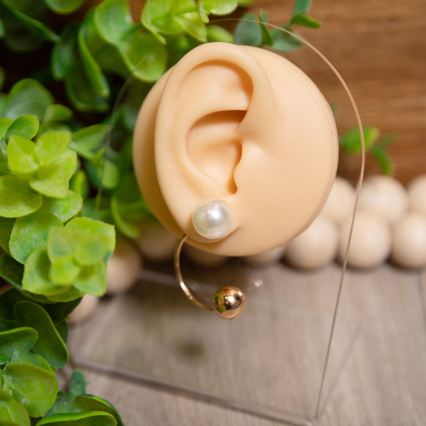 Polished & Poised Pearl Hoop Earrings | Classic Gold Pearl Jewelry