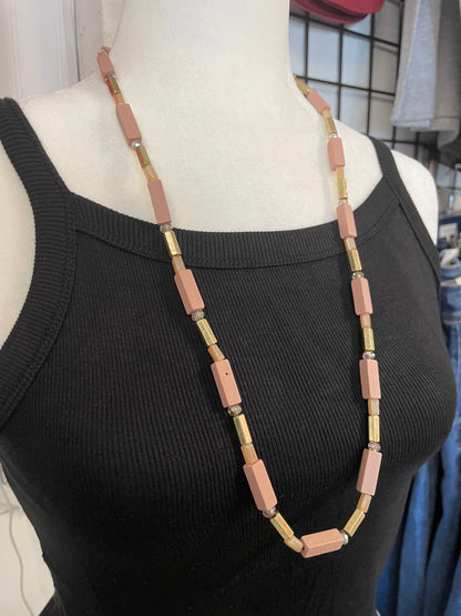 ✨ Blush & Bold – Long Geometric Beaded Necklace