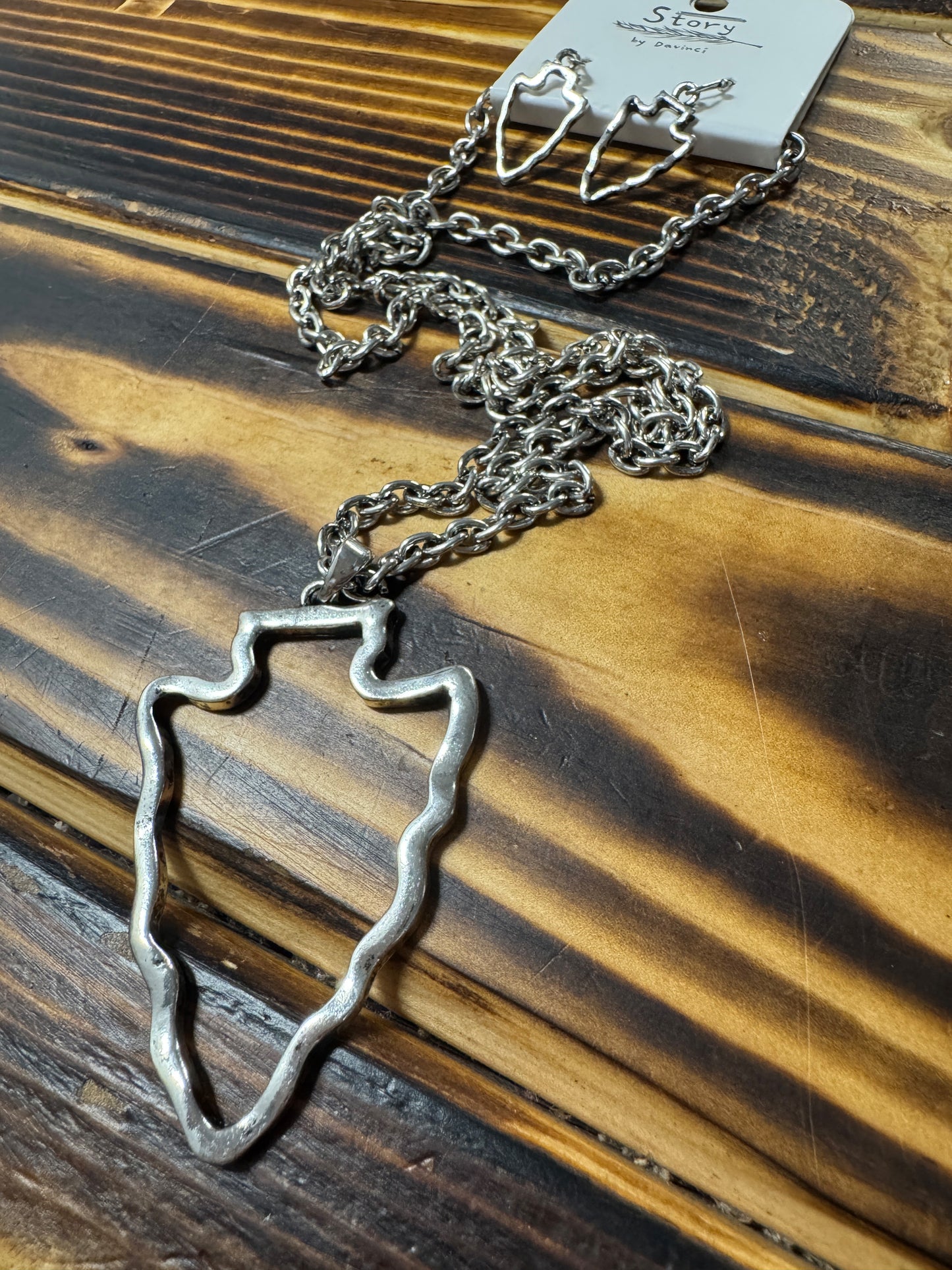 Arrow of Champions Necklace & Earring Set | Hypoallergenic Arrow Charm Jewelry