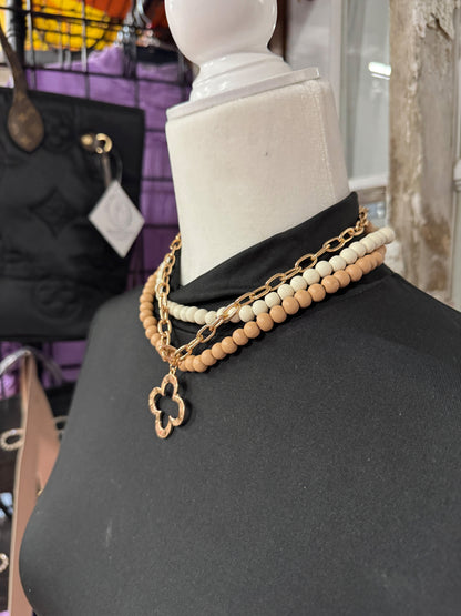 Chonky Quatrefoil Layered Necklace