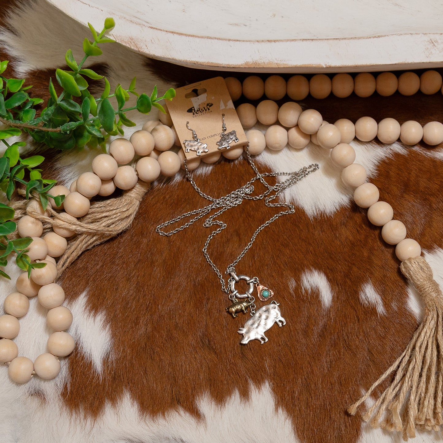 Pasture Perfect Pig Charm Necklace & Earring Set