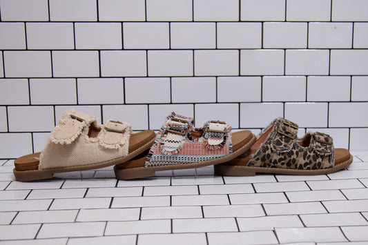 Very G slip-on sandal with frayed fabric and buckle detail