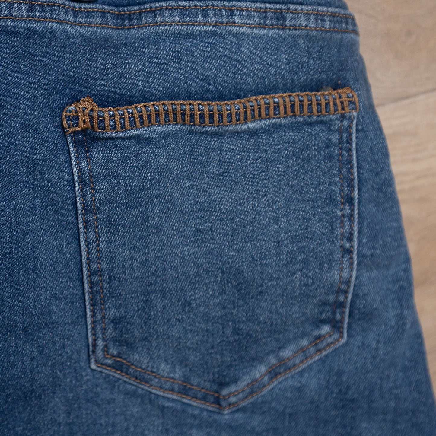 Mid Wash High Rise Stretch Denim Western Buck-Stitch Wide Leg Jeans Plus Size (28in Inseam After Cuff) CODE: JE581-MW-X