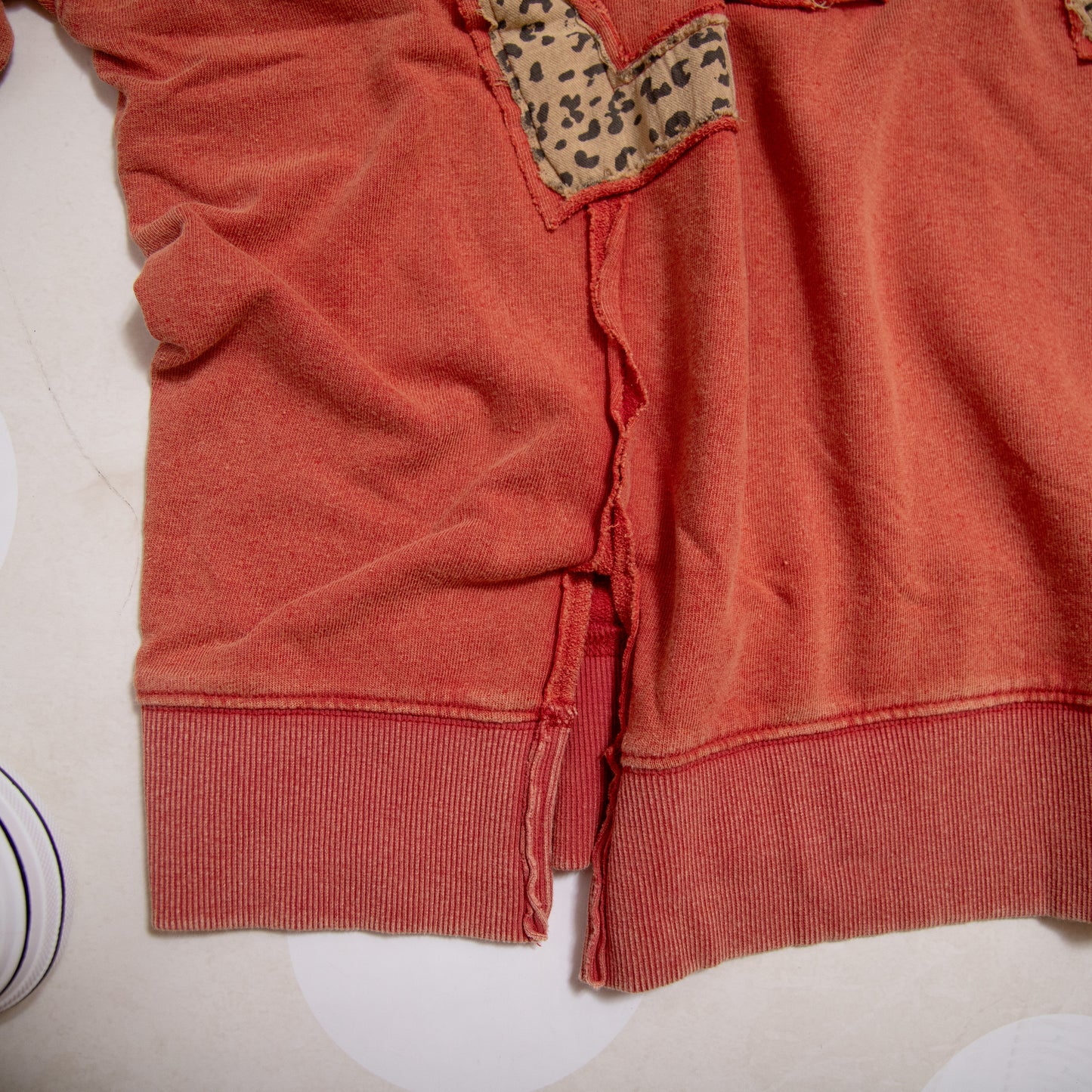 Love Patch Washed Terry Pullover – Relaxed Fit Boutique Sweatshirt