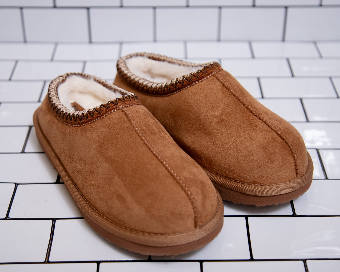 Plush Comfort Clogs by Very G — Black, Tan & Cream