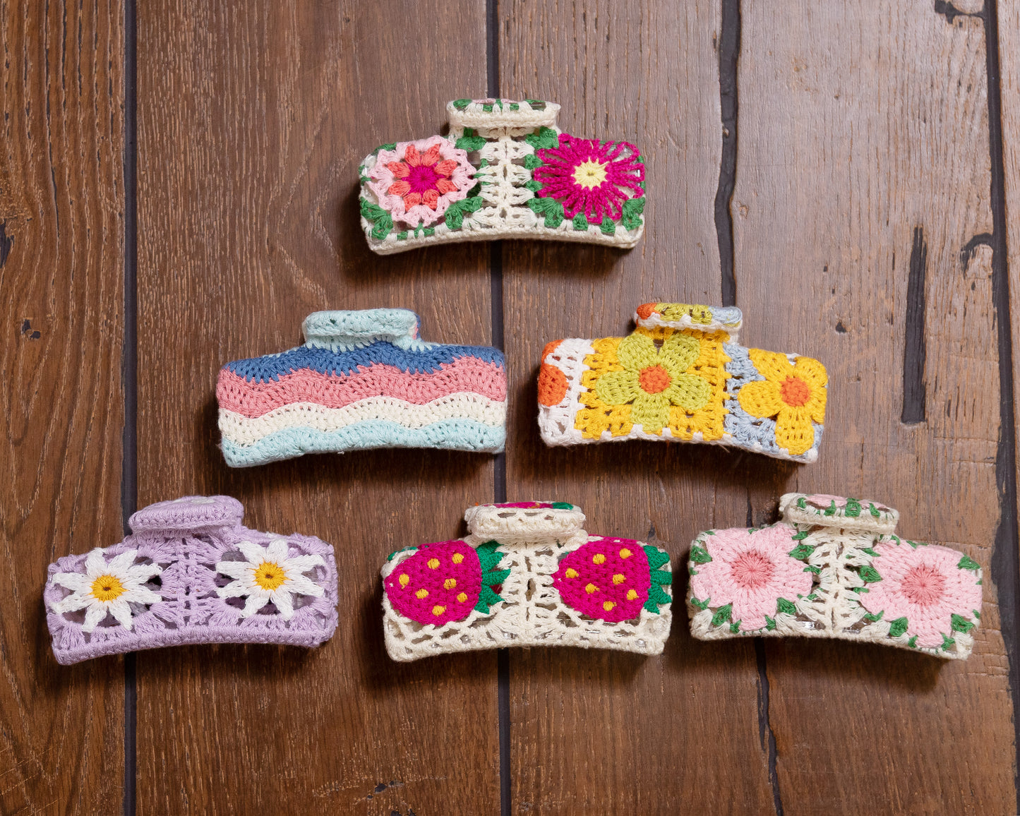 “Crochet hair clips in neutral colors for women and kids”
“Handmade textured hair barrettes from B7 Boutique”
“Colorful crochet hair accessories with secure clip backing”