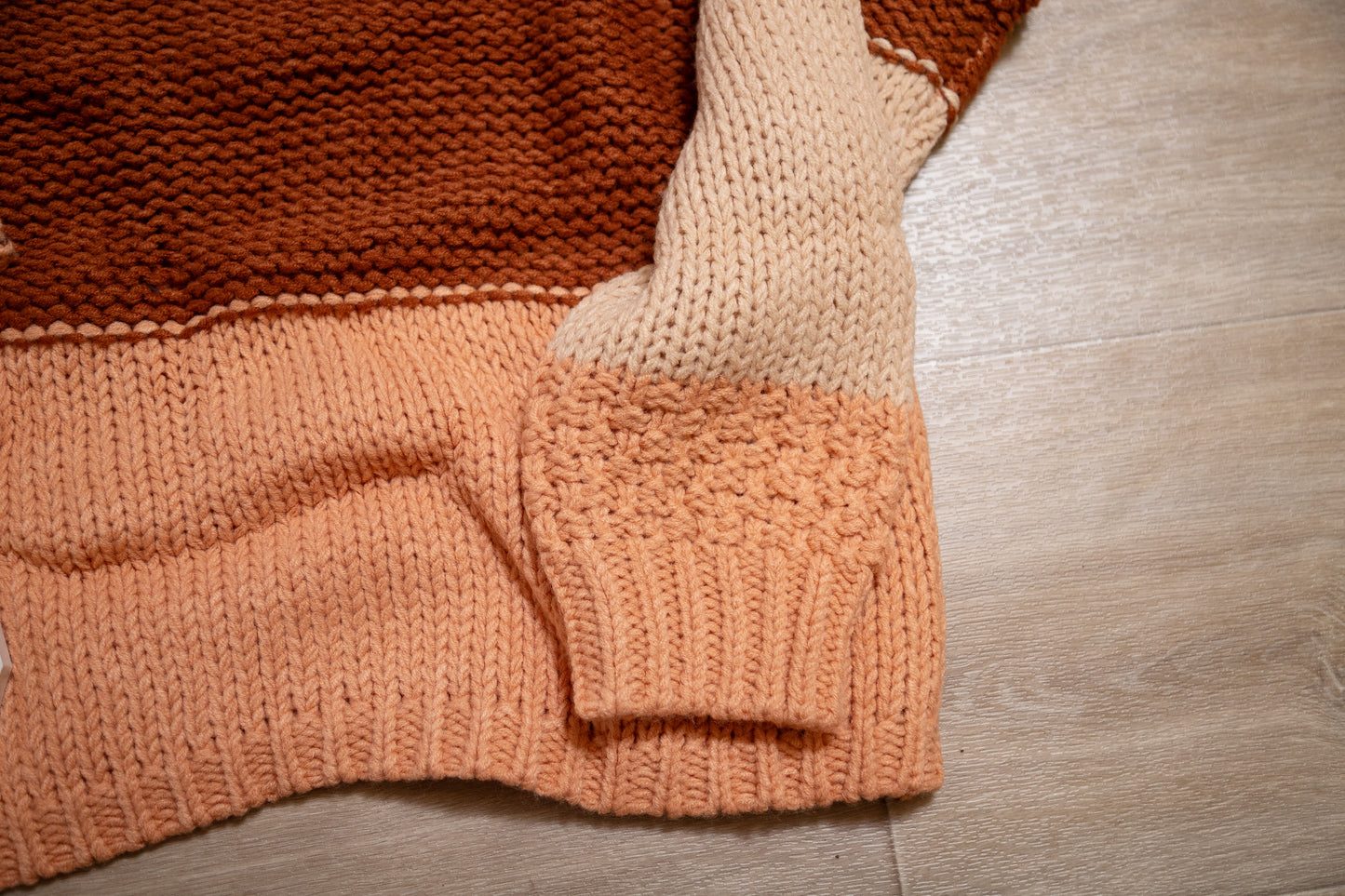 Multicolor Cropped Color‑Block Sweater – Cozy Knit Pullover