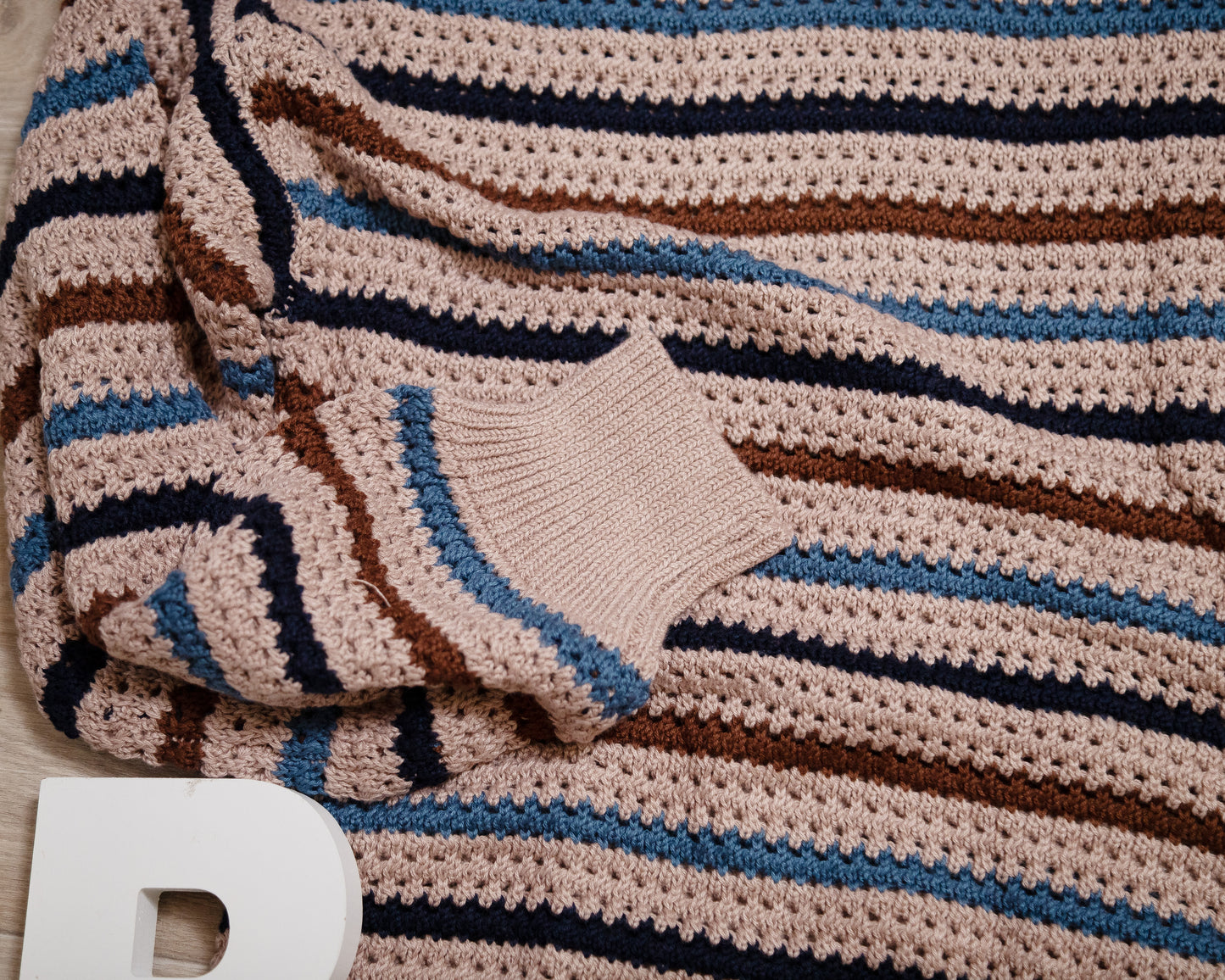 Multicolor Striped Drop‑Shoulder Sweater – Cozy Round‑Neck Knit Pullover
