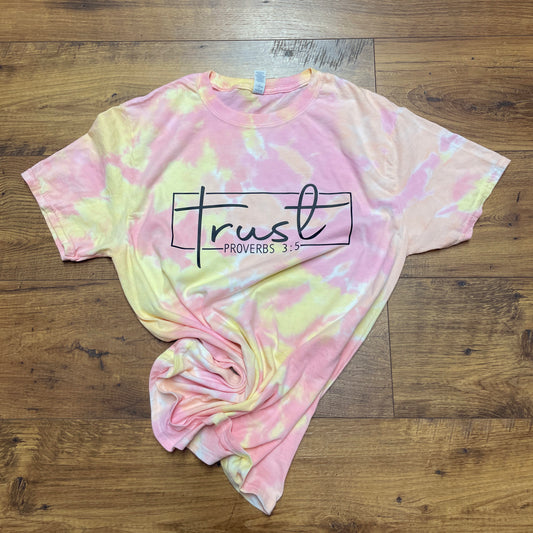 Trust God T-Shirt Jerzees Medium