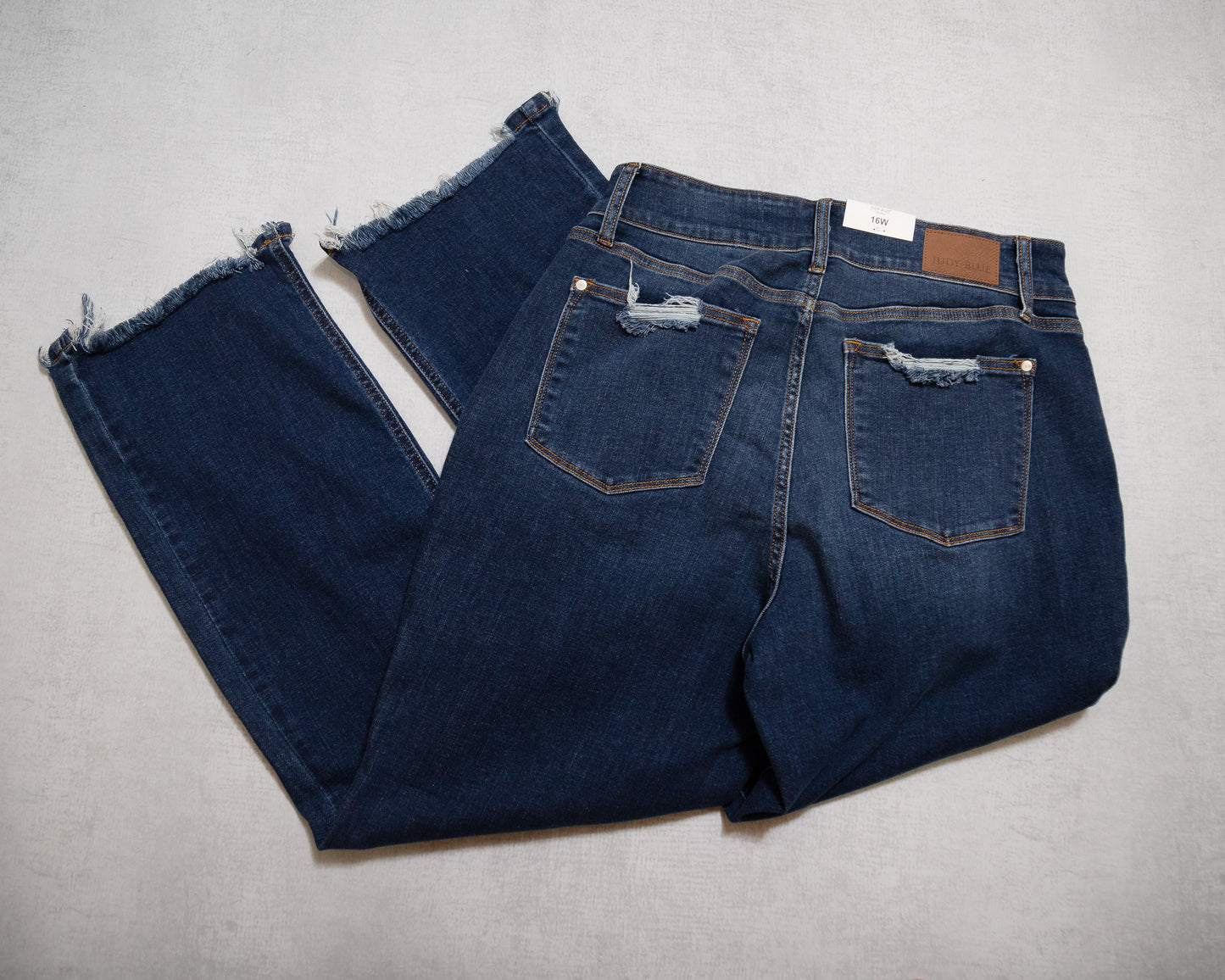 Judy Blue High-Waisted Vintage Frayed-Hem Bootcut Jeans – Retro Edge Meets Flattery