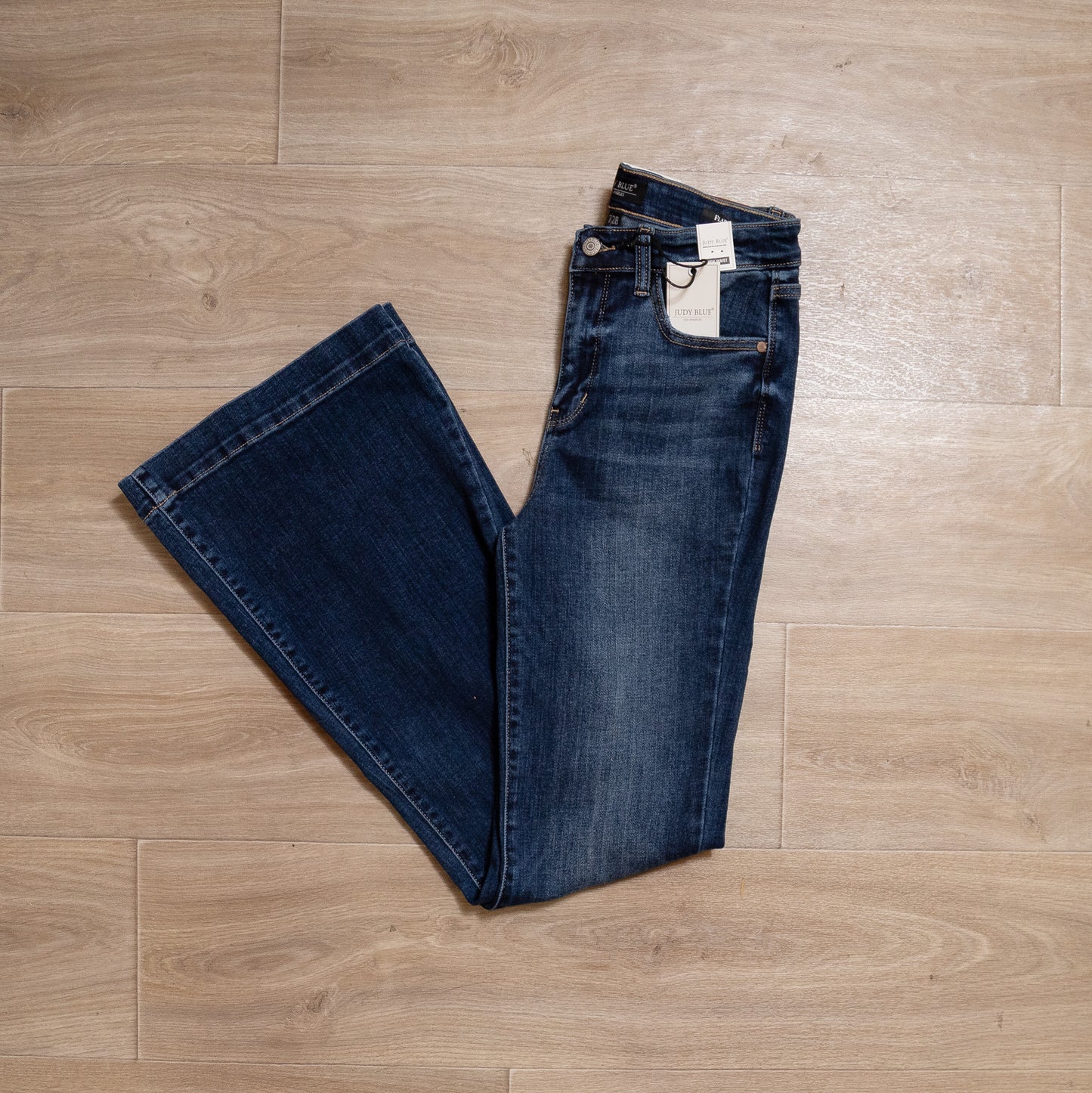 Judy Blue High Waist Trouser Flare Jeans – Curve-Hugging with Retro ’70s Flare 🌟