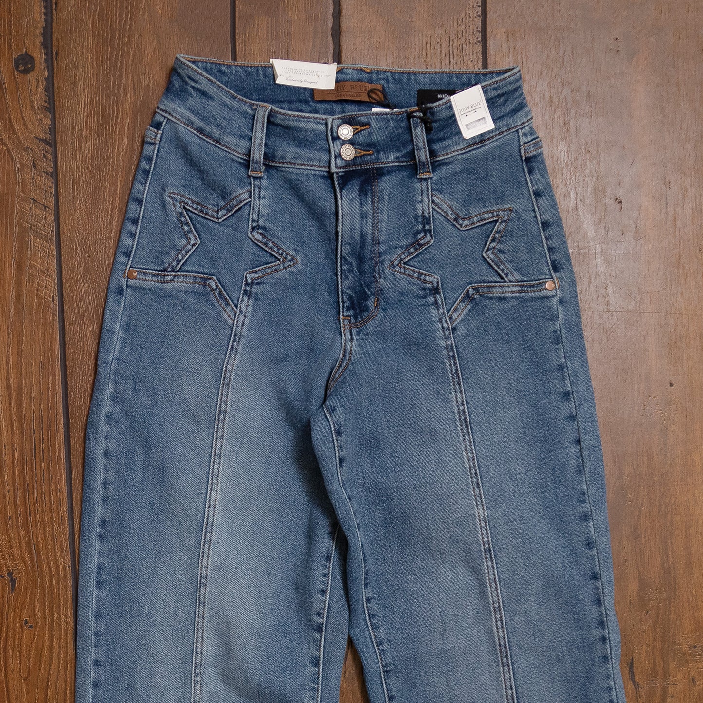 Judy Blue Star Front Seam Wide Leg Jeans – Effortless, Flattering & Full of Personality
