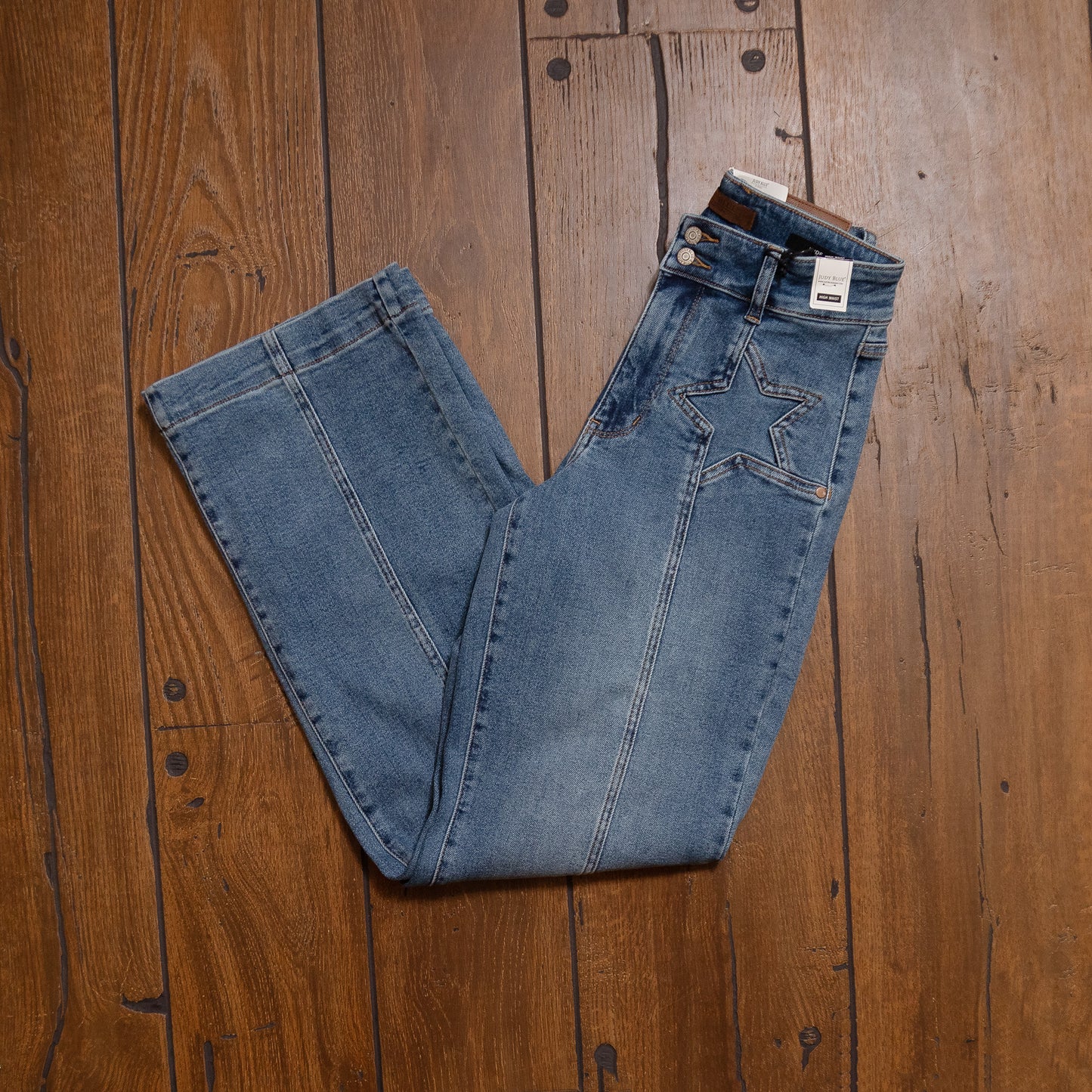 Judy Blue Star Front Seam Wide Leg Jeans – Effortless, Flattering & Full of Personality