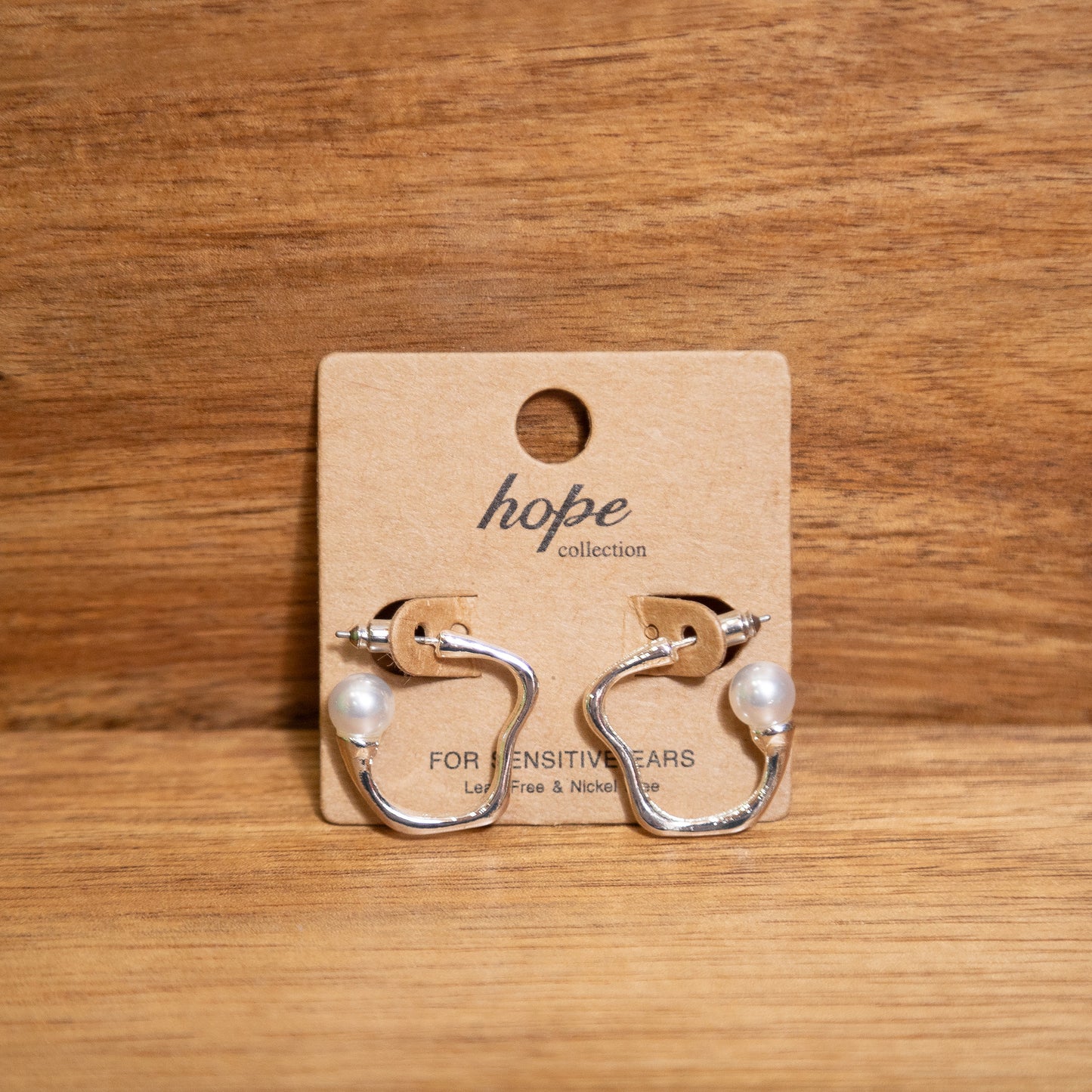 Silver Pearl Twist Hoop Earrings – Hypoallergenic & Nickel-Free