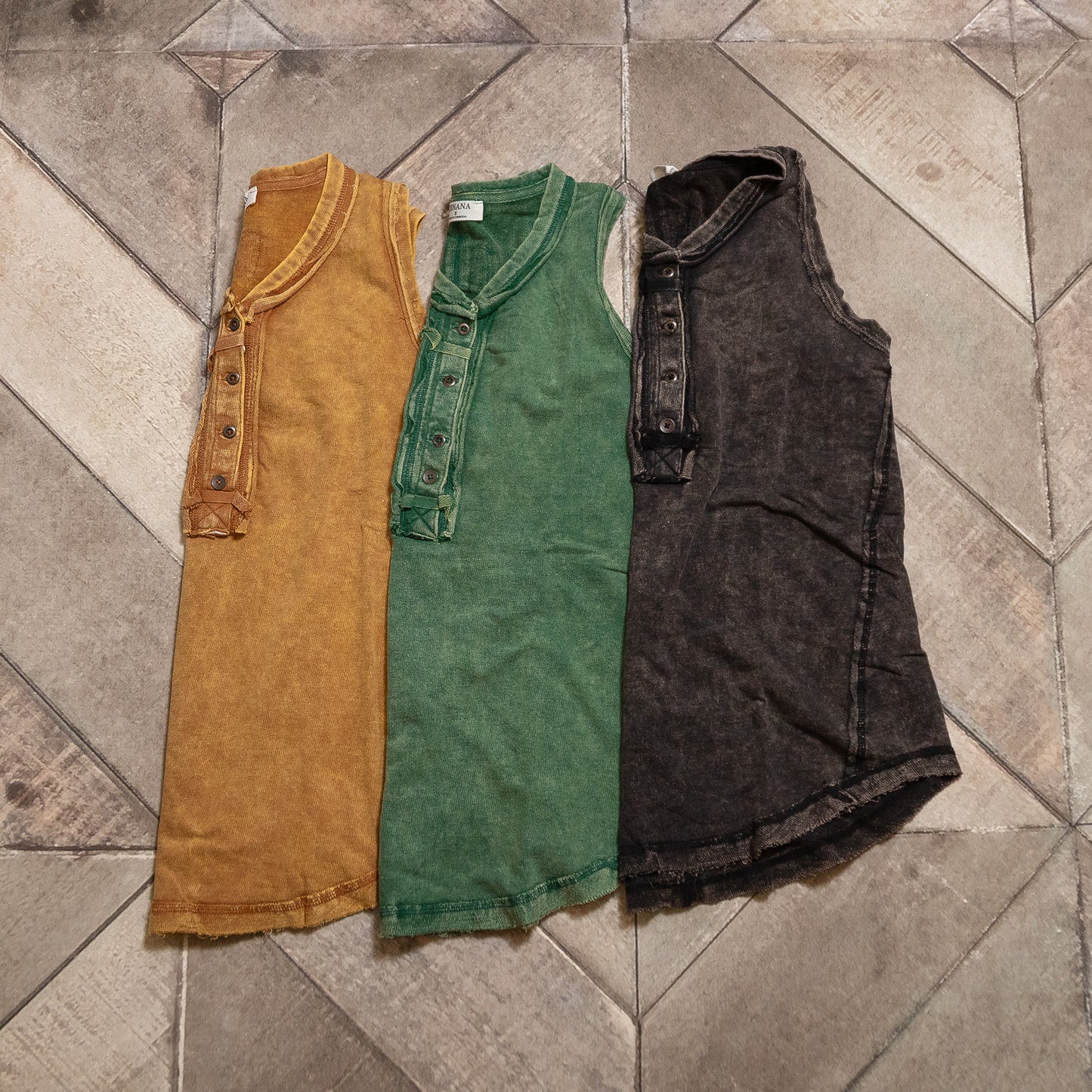 Zenana Washed Half‑Button Raw Edge Sleeveless Henley Top | Vintage Mineral Wash Tank