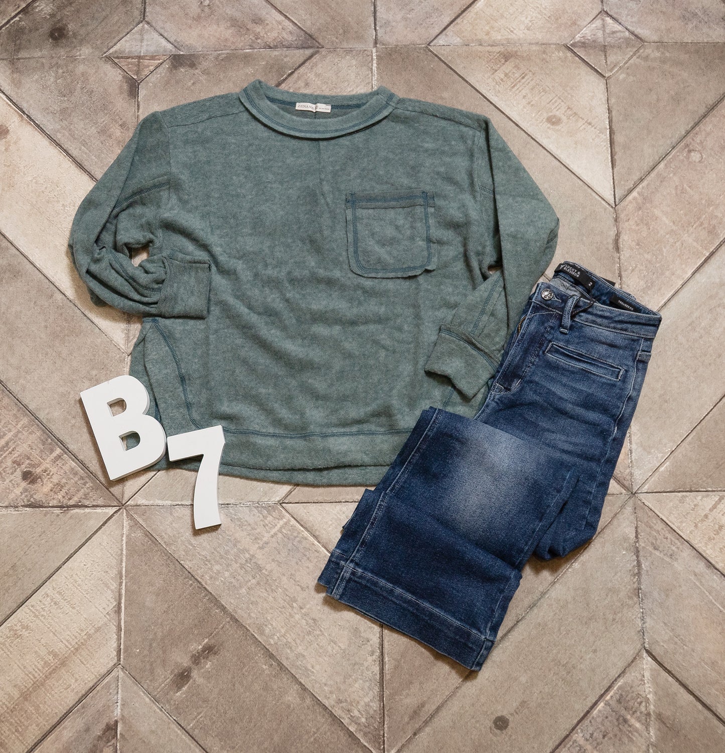Zenana Brushed Hacci Hi‑Low Round Neck Sweater – Soft Oversized Knit Top