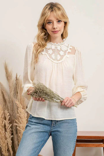 LACE YOKE BLOUSE Blu Pepper