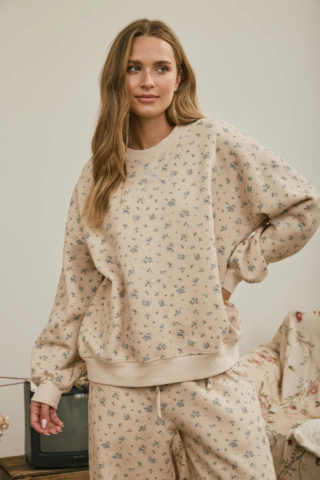 Sweet Meadow Floral Sweatshirt | Khaki Ditsy Floral Boxy Crewneck