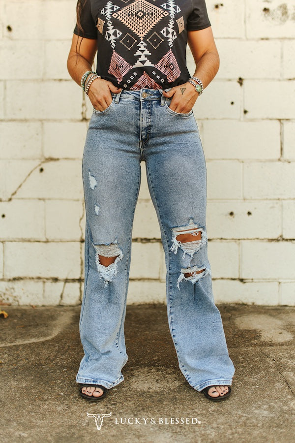 ✨ Light Stone Wash Distressed High Rise Trouser Jeans – 33.5” Inseam ✨