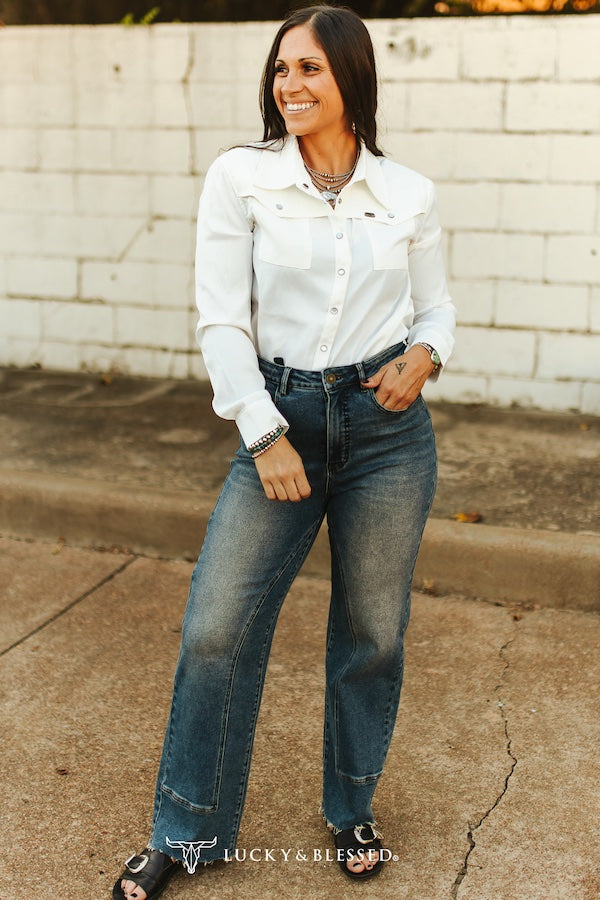 western style cropped denim jeans with front seam paneling