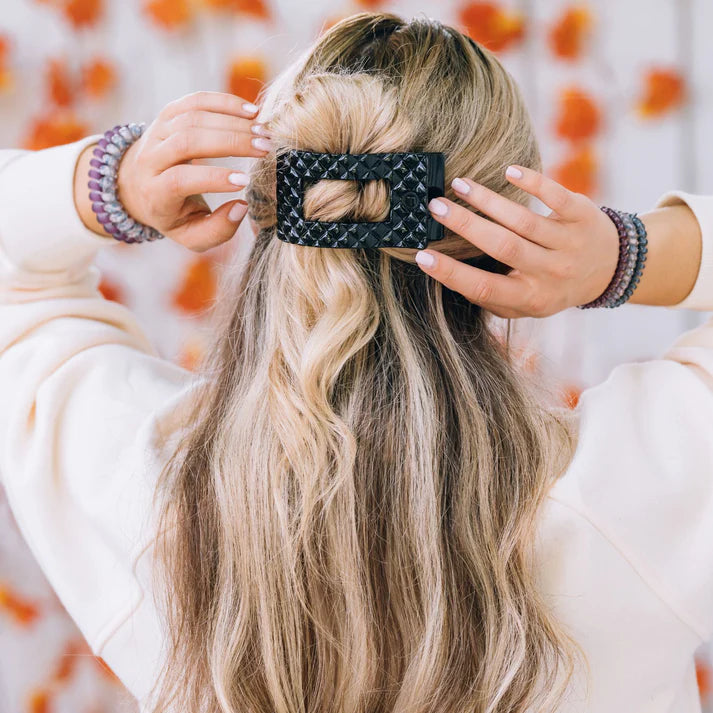 TELETIES Medium Flat Rectangle Hair Clip – No-Snag Hold for All-Day Comfort