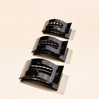 “TELETIES large flat rectangle clip for thick hair”

“No-snag hair clip with strong hold for long hair”

“Flat-back comfortable claw clip by TELETIES”

