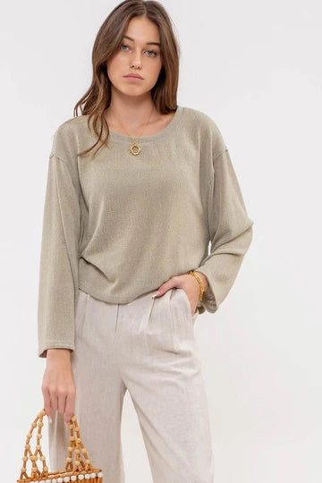 SOLID RELAXED RAW EDGE KNIT TOP Blu Pepper