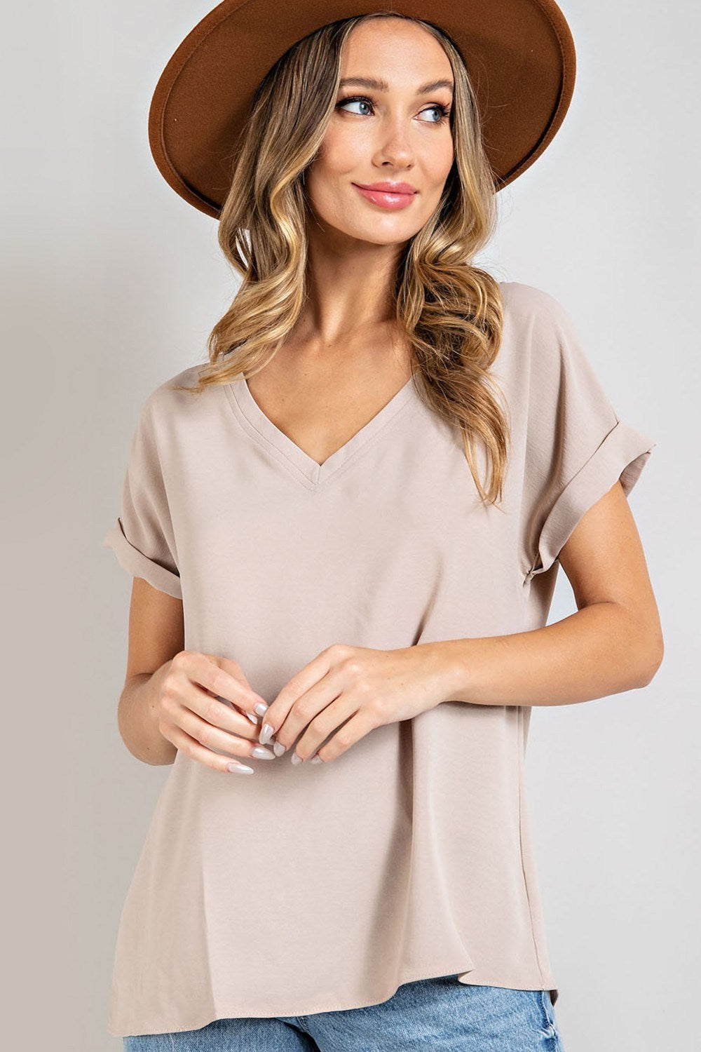 BASIC V NECK TOP EESOME