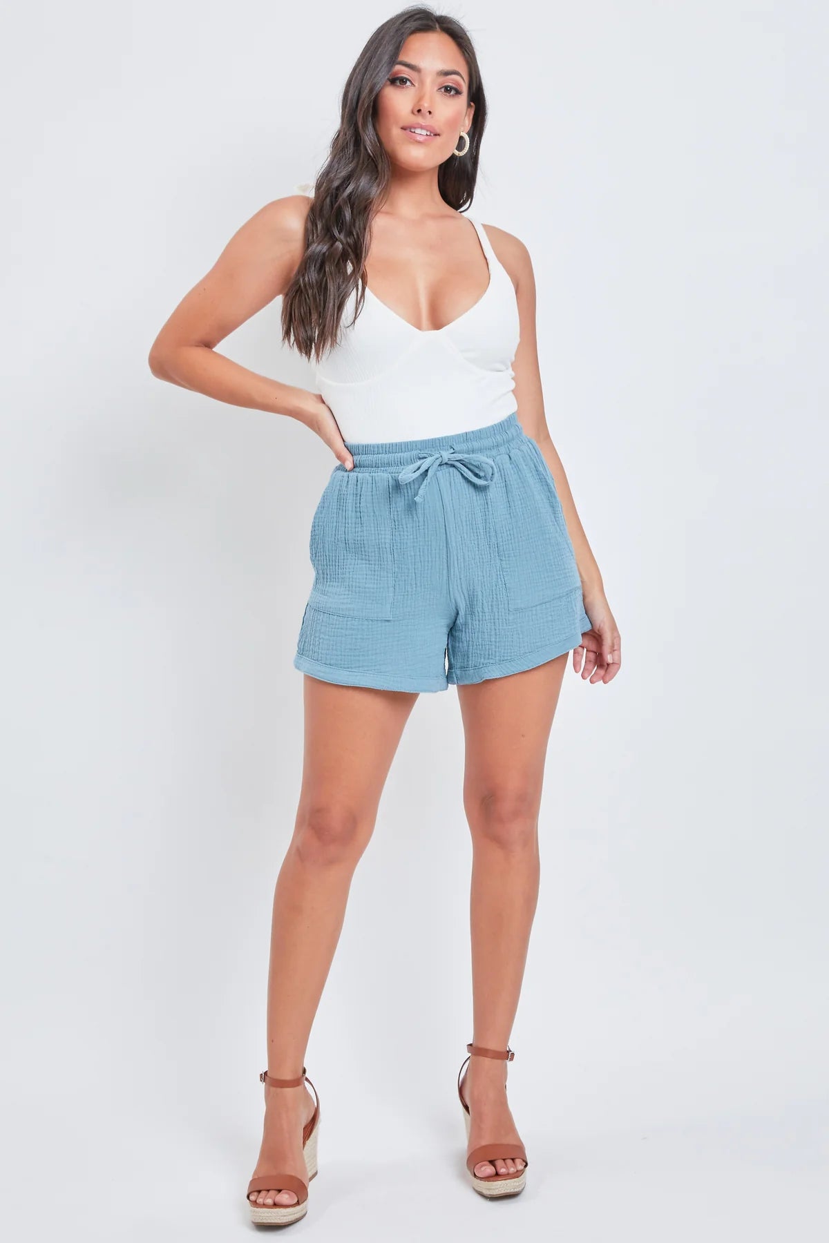 JUNIOR DOUBLE GAUZE DRAWSTRING BANDED HEM SHORTS WITH PORKCHOP POCKETS YMI