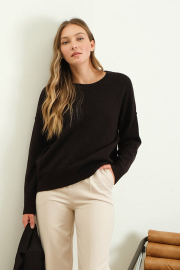 Blu Pepper Everyday Front Seam Knit Sweater | Black Crewneck Lightweight Pullover