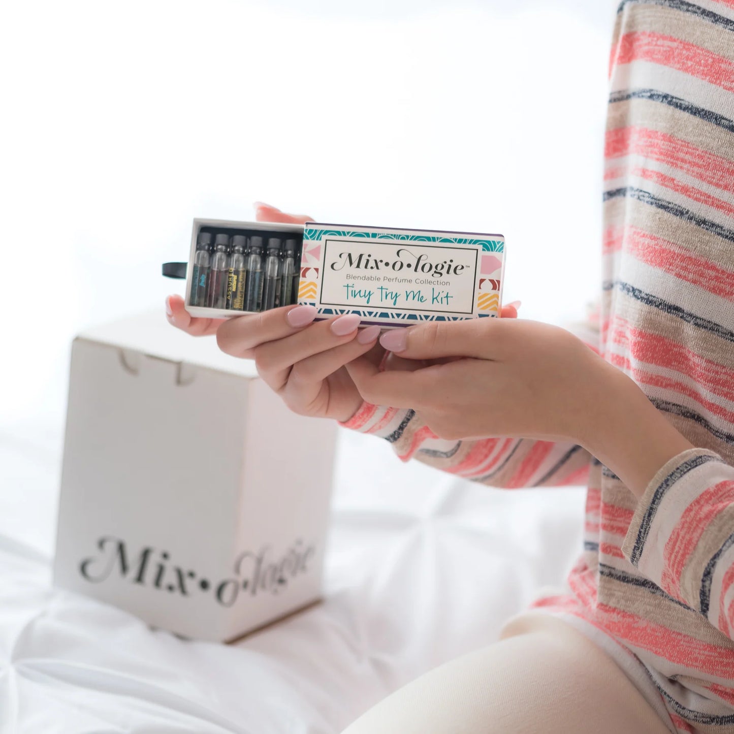 MIX•O•LOGIE Tiny Try Me Kit | Blendable Perfume Sampler Set