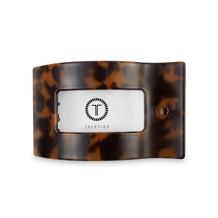 “Medium TELETIES flat rectangle hair clip for thick hair”

“Flat-back no-snag hair clip in stylish neutral”

“Comfortable claw clip with strong grip by TELETIES”