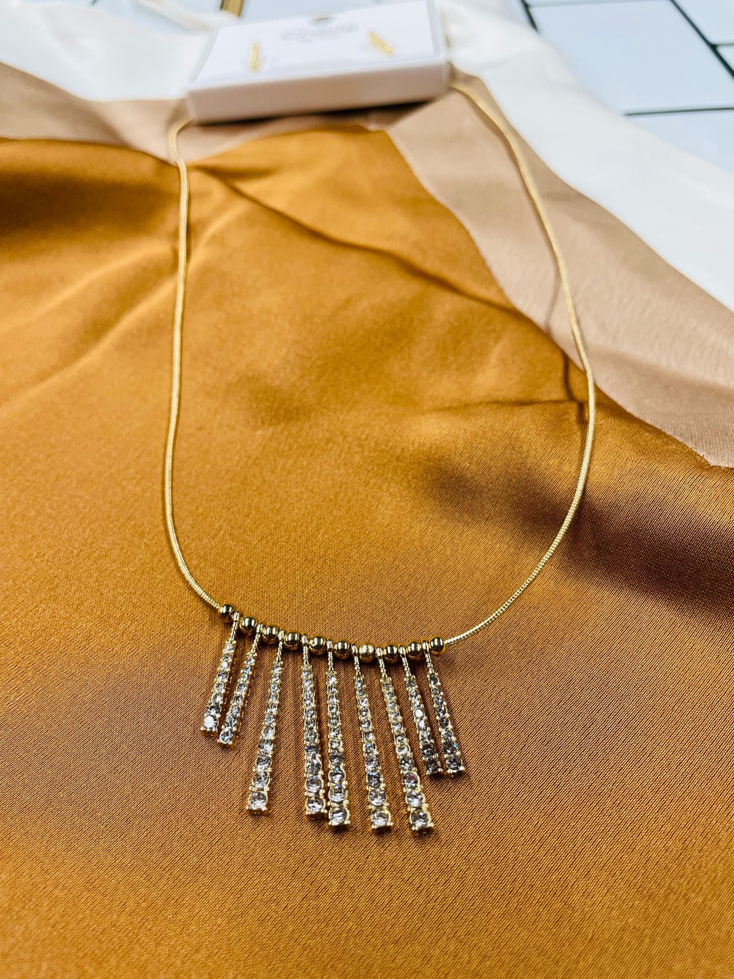 Celestial Radiance Necklace and Earring Set – Gold & Silver