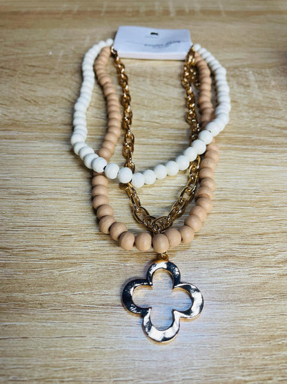 Chonky Quatrefoil Layered Necklace