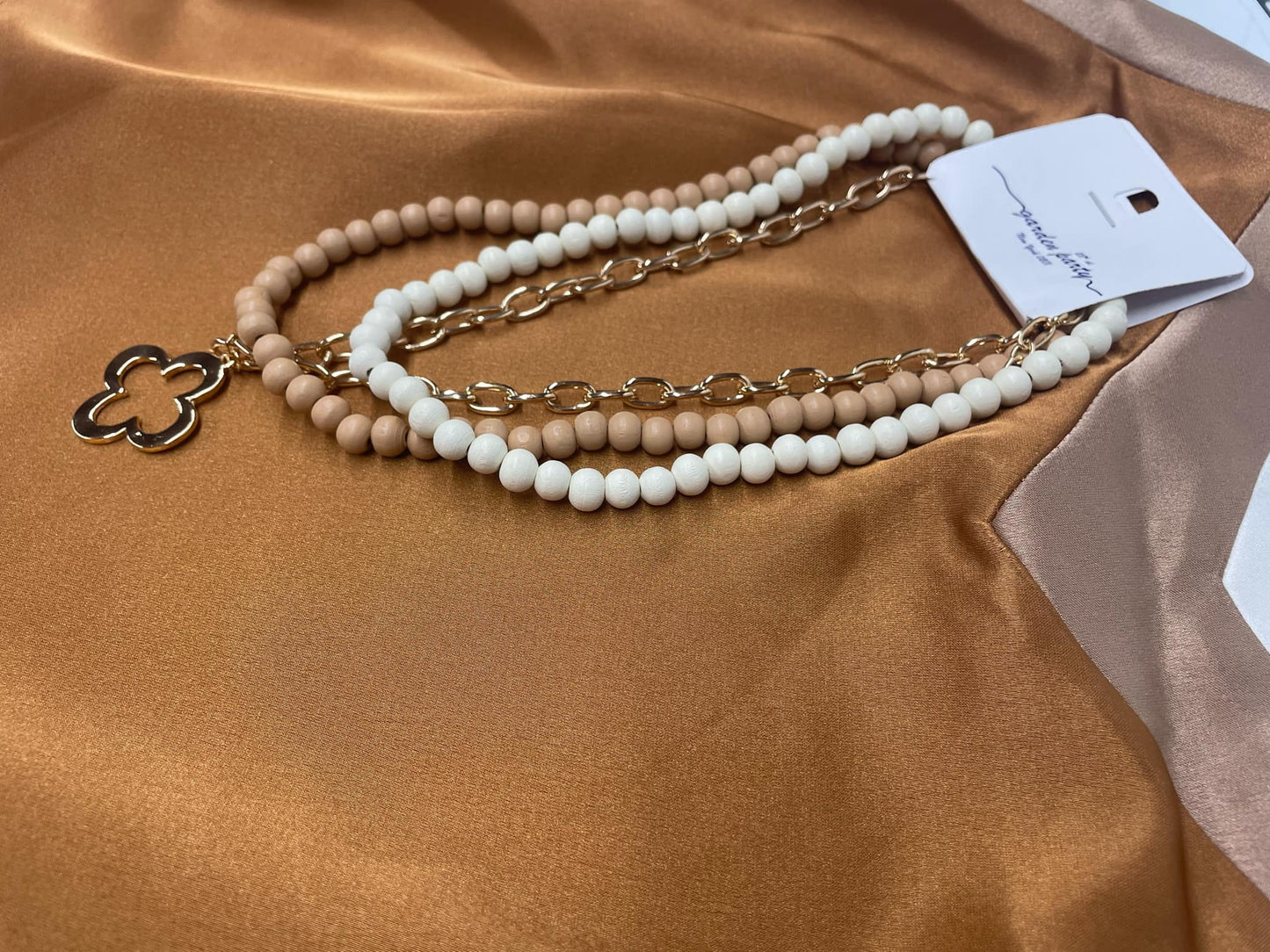 Chonky Quatrefoil Layered Necklace