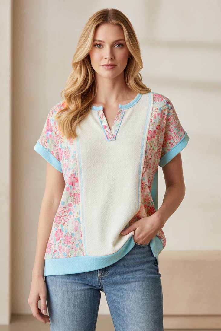 Garden Stroll Contrast Floral Top 🌸