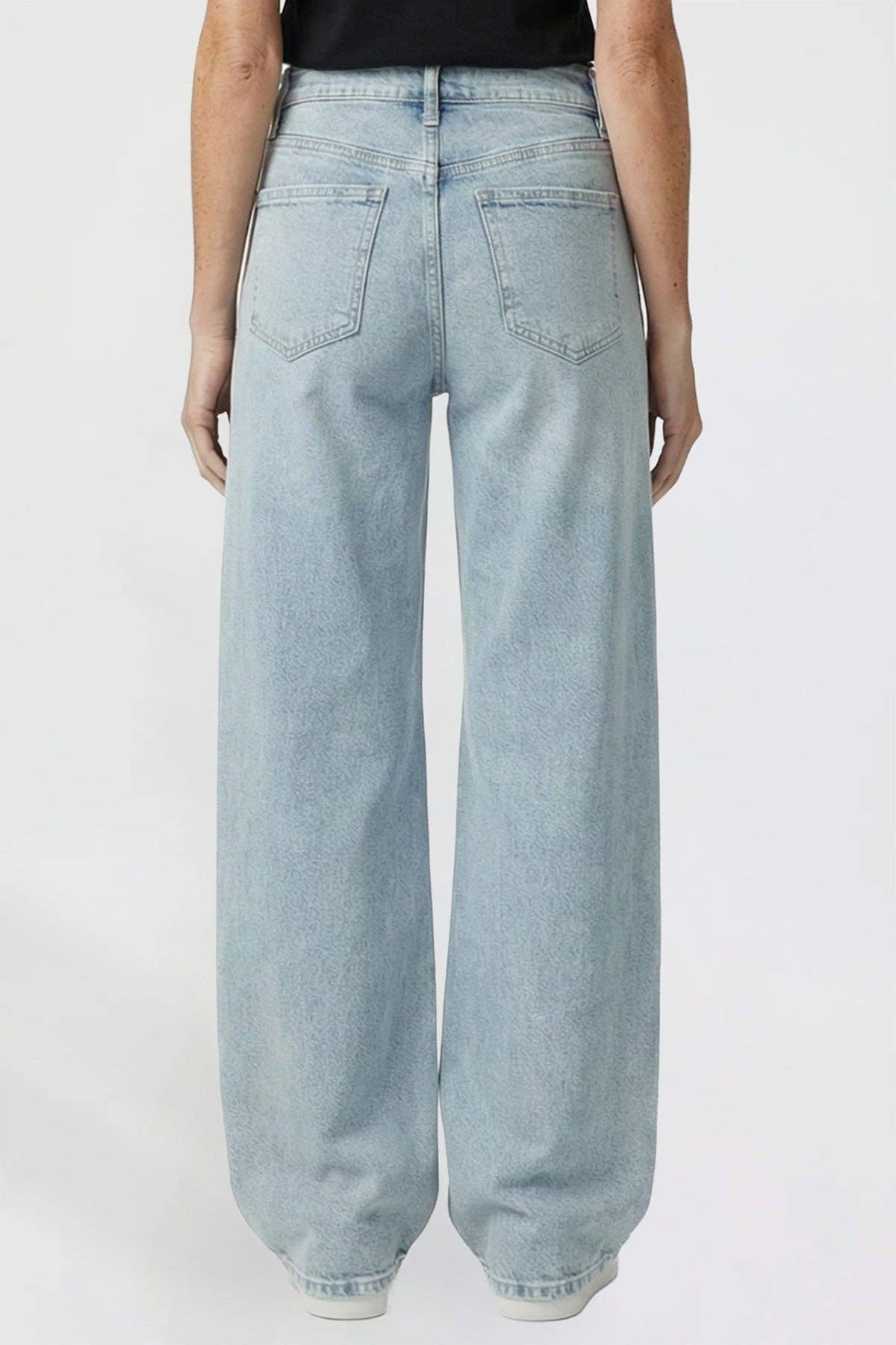 Kayla High Rise Wide Leg Jeans | YMI Premium Stretch Light Wash Denim