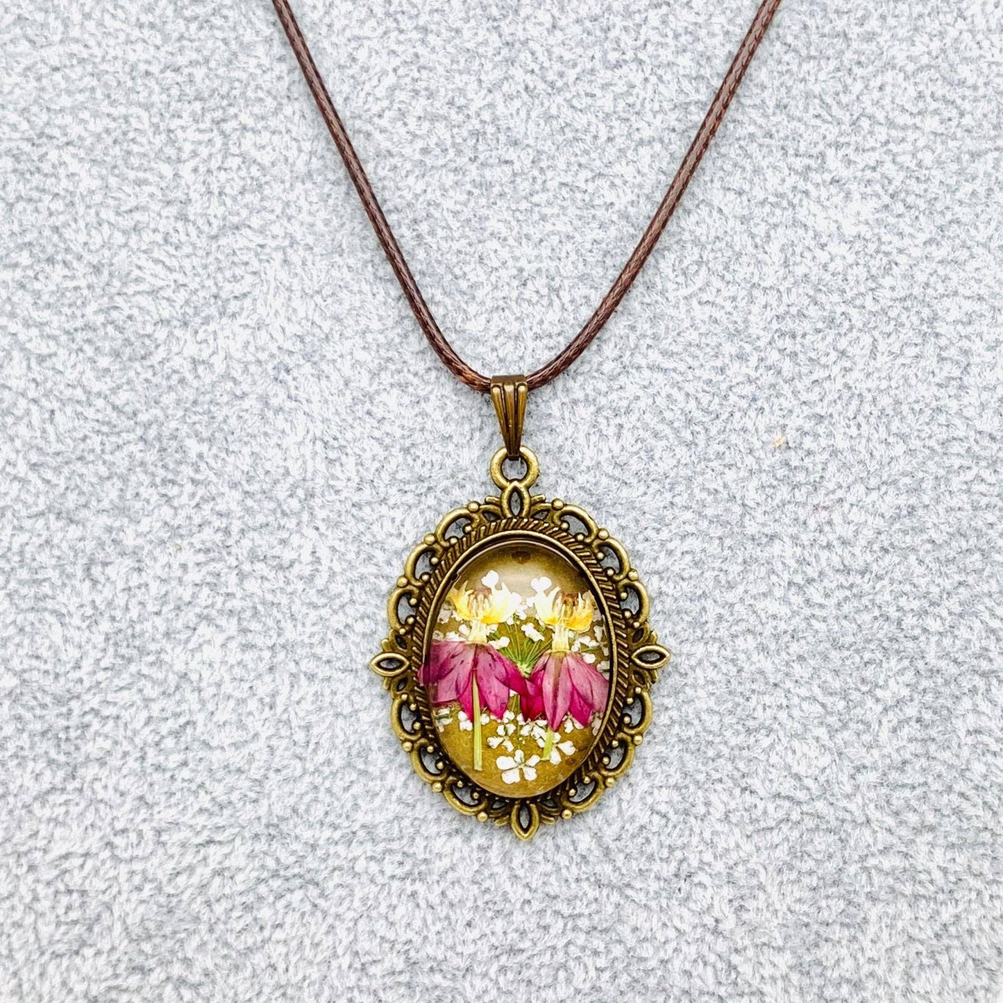 Palace Style Dried Flowers Floral Vintage Charm Necklace-PDF