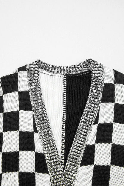 🖤 Checkmate Chic Checkered Cardigan
