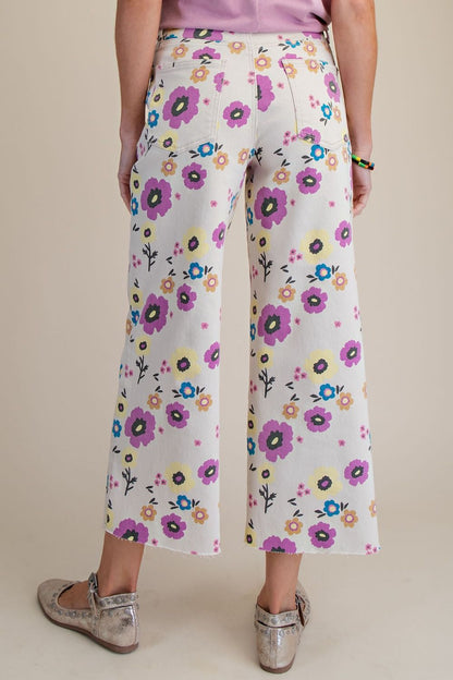 Bloom Babe Floral Wide Leg Pants – High Rise Cropped Twill Pants with Frayed Hem