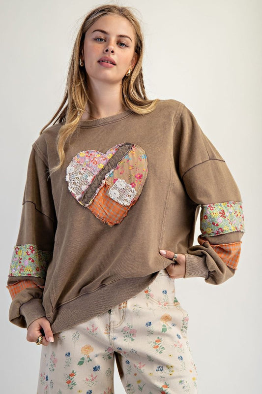 Heart Patch Washed Terry Pullover – Easel Oversized Cozy Sweatshirt